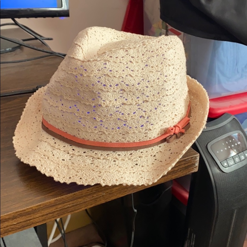 Hat 357 - Picture 2 of 2